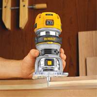 Max Torque Variable Speed Compact Router D. Morneault & Fils