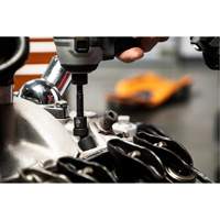 Jeu de 12 douilles m&eacute;triques flexibles universelles &agrave; chocs 1/4" &agrave; 6 pans D. Morneault & Fils