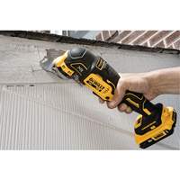Max XR&reg; Brushless 3-Speed Oscillating Multi-Tool (Tool Only), 20 V, Lithium-Ion D. Morneault & Fils