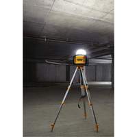 Baladeuse polyvalent sans fil Tool Connect 20V Max, DEL, 5000 lumens, Boîtier en Plastique D. Morneault & Fils