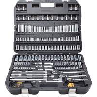 Ensemble d'outils pour m&eacute;canicien D. Morneault & Fils