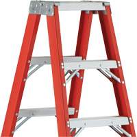 6600 AA Series Industrial Extra Heavy-Duty 2-Way Stepladders, Fibreglass, 375 lbs. Capacity, 4' D. Morneault & Fils