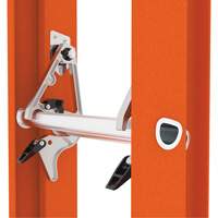 BuildMan&reg; Extension Ladder, 300 lbs. Cap., 16' H, Grade 1A D. Morneault & Fils