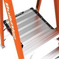 Safespace Platform Step Ladder, 12', 300 lbs. Cap. D. Morneault & Fils